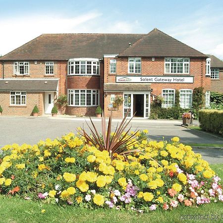 Hotel Travelrest Fareham Solent Gateway Exterior foto